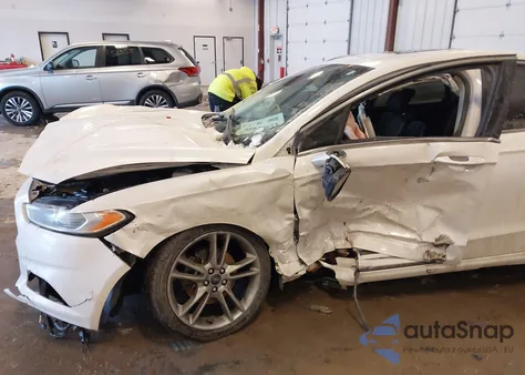 2014 Ford Fusion Titanium из США, поврежденный, VIN 3FA6P0K90ER200634